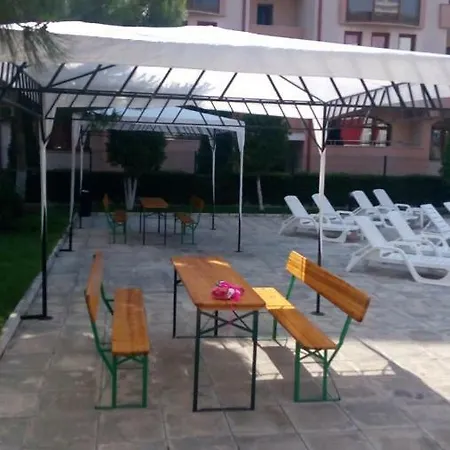 Jasmin Studio * Σάνι Μπιτς
