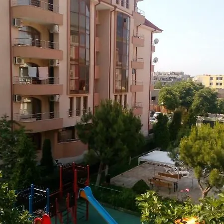 Jasmin Studio * Σάνι Μπιτς